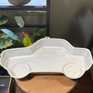 Wilton Aluminum Car Cake Pan